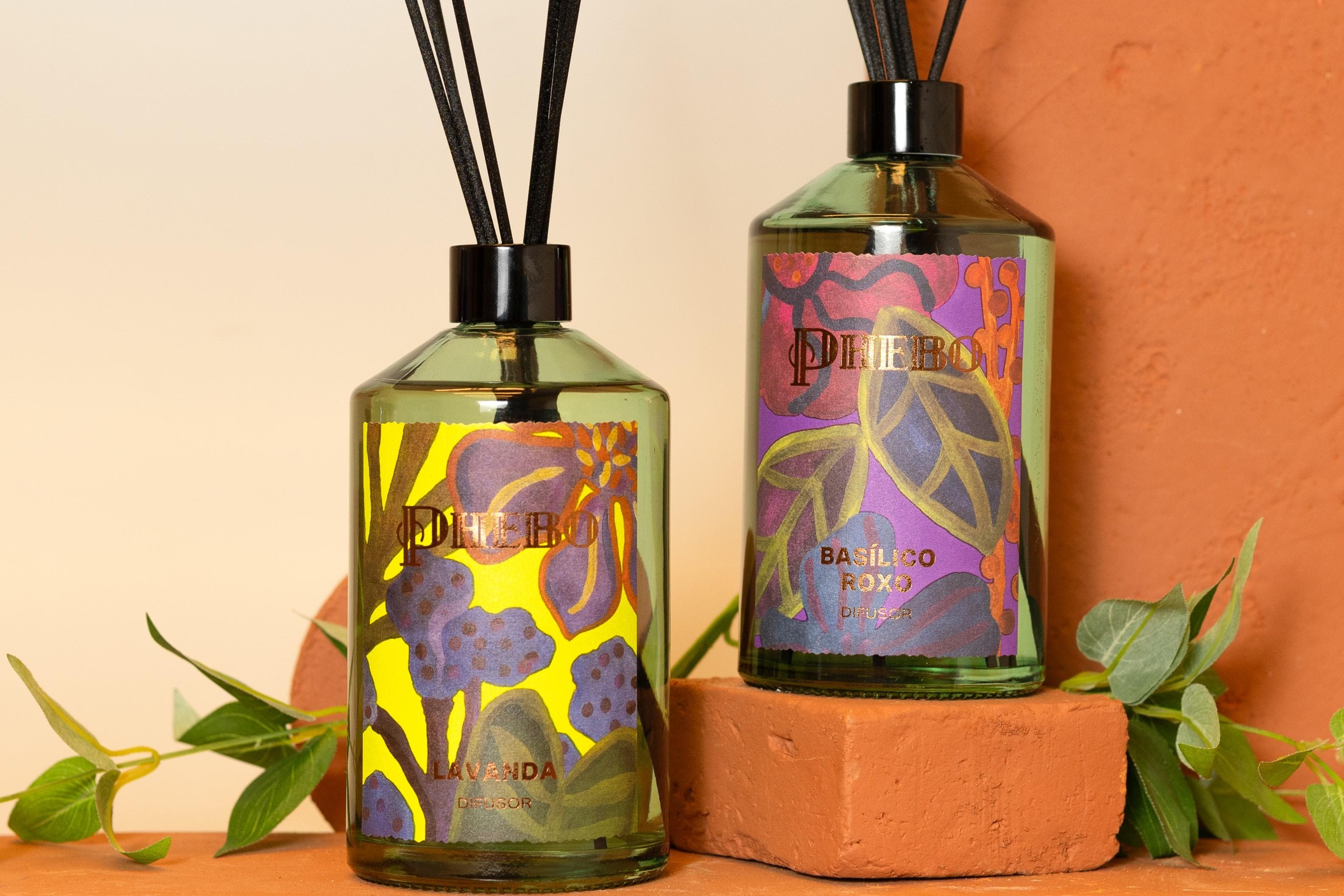 Nova Linha Arom&aacute;ticos da Phebo: conhe&ccedil;a as fragr&acirc;ncias