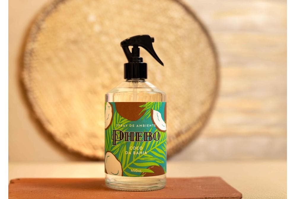 Conheça o spray de ambiente Phebo de Coco da Bahia