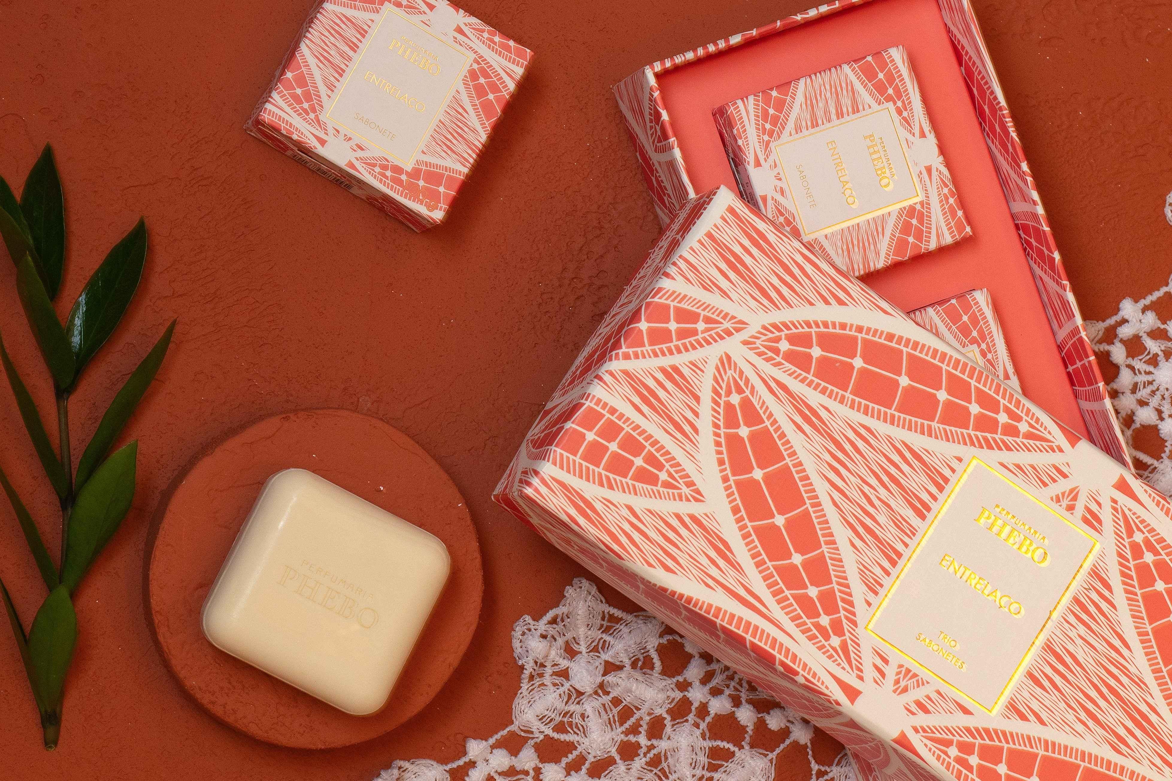 Kit 3 sabonetes da Phebo: ideal para presente